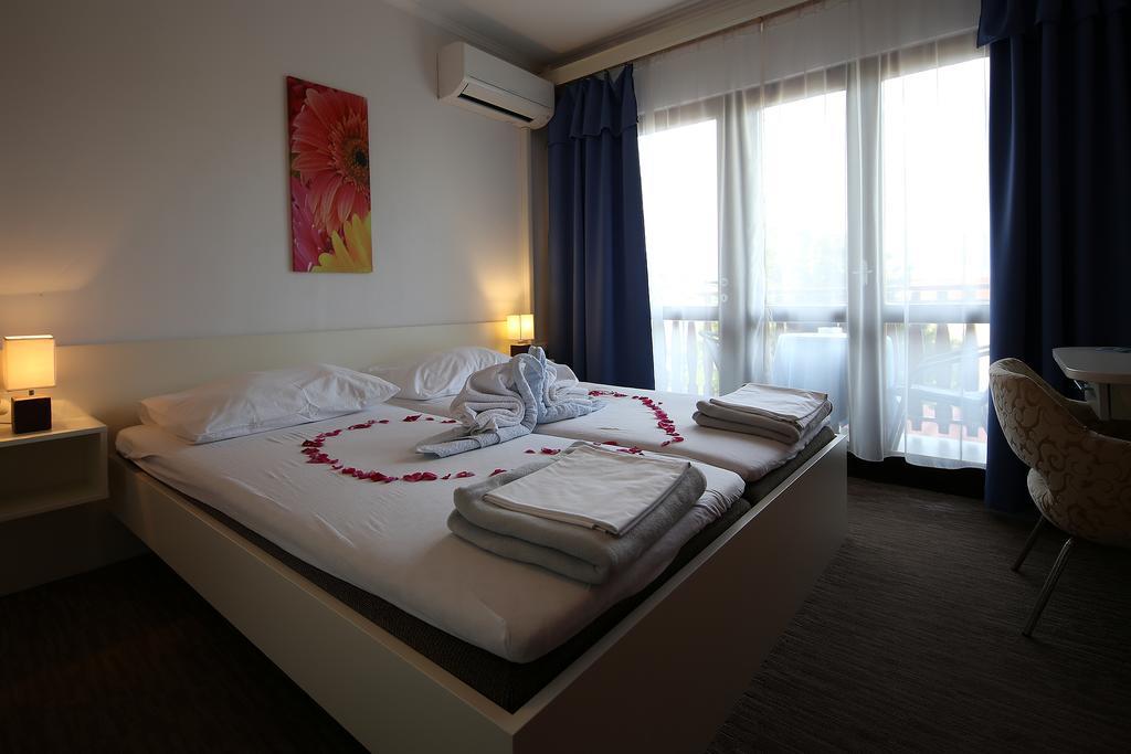 Guest House Zeba & Riviera シロ エクステリア 写真