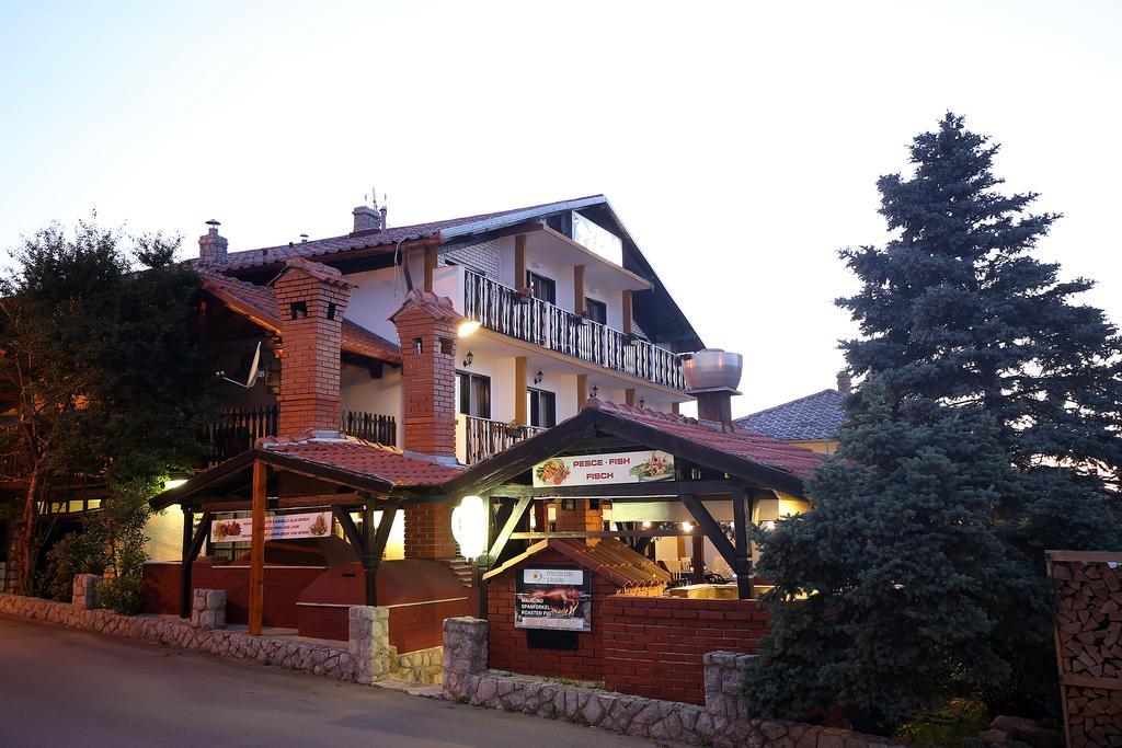 Guest House Zeba & Riviera シロ エクステリア 写真