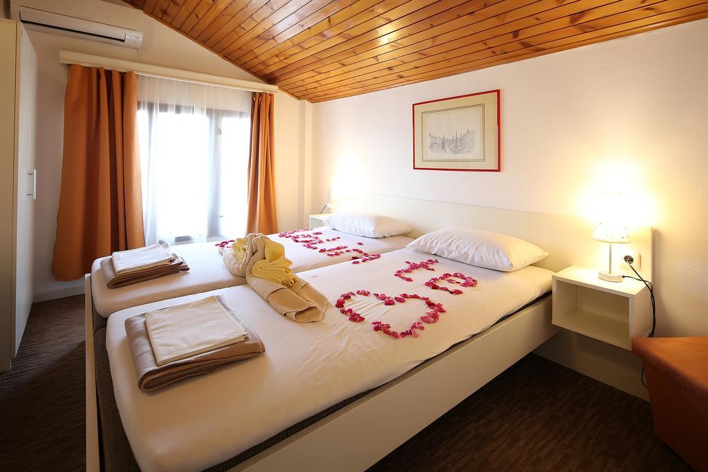 Guest House Zeba & Riviera シロ エクステリア 写真