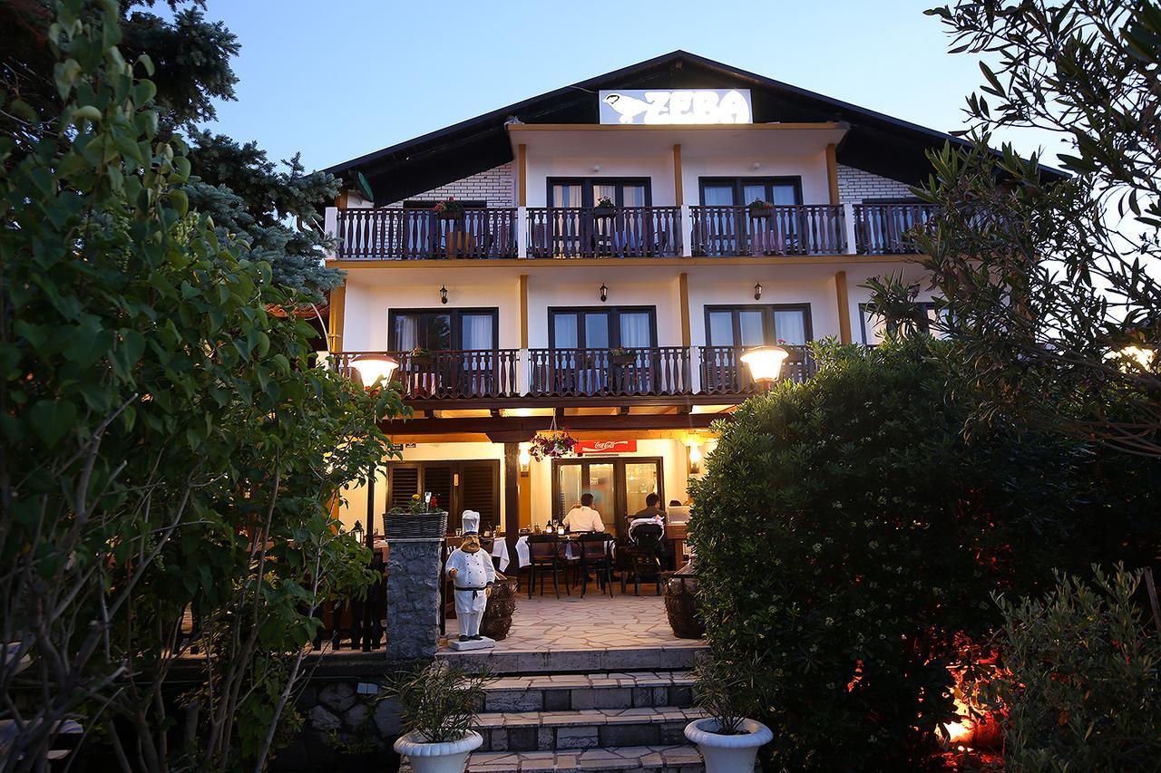 Guest House Zeba & Riviera シロ エクステリア 写真