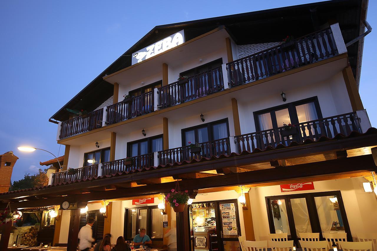 Guest House Zeba & Riviera シロ エクステリア 写真