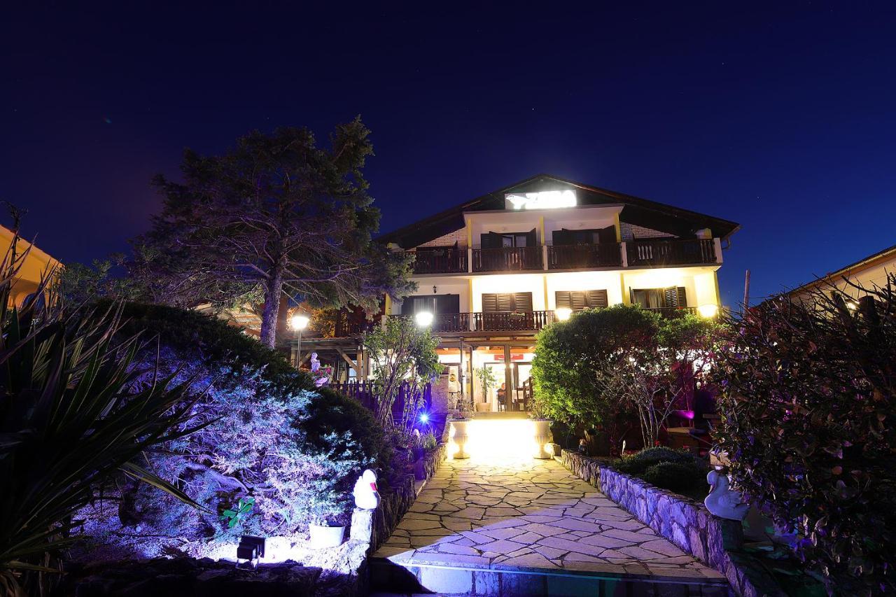 Guest House Zeba & Riviera シロ エクステリア 写真